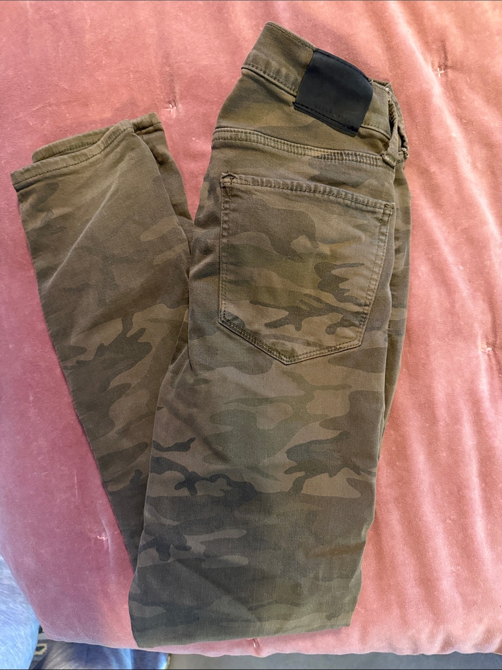Men's Camouflage Slim Fit Pants - Olive Camo